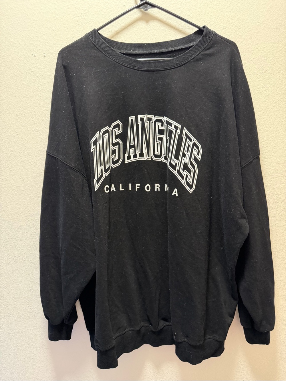 Amazon Black Los Angeles California Crewneck Pullover